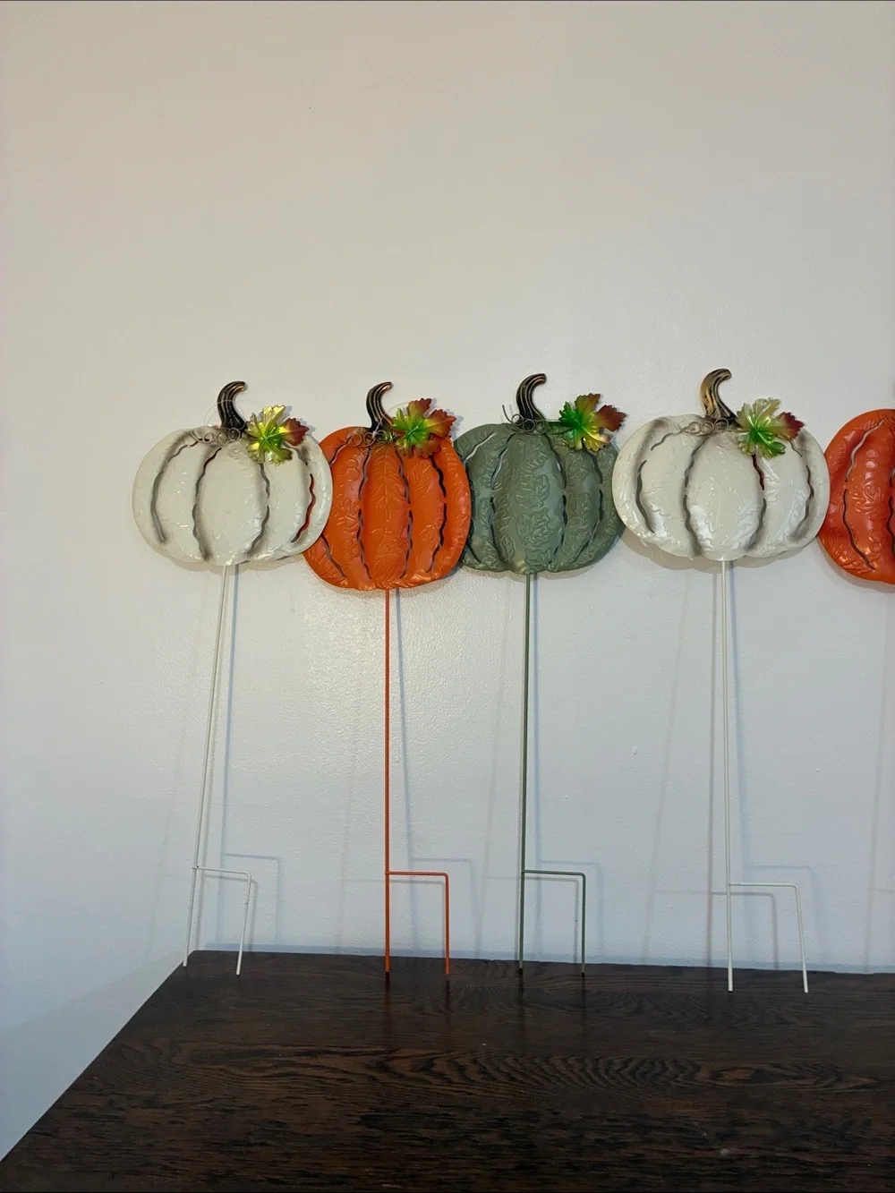 NWT- Set of 6- Embossed Leaf Design- Metal Pumpkin Yard Stakes